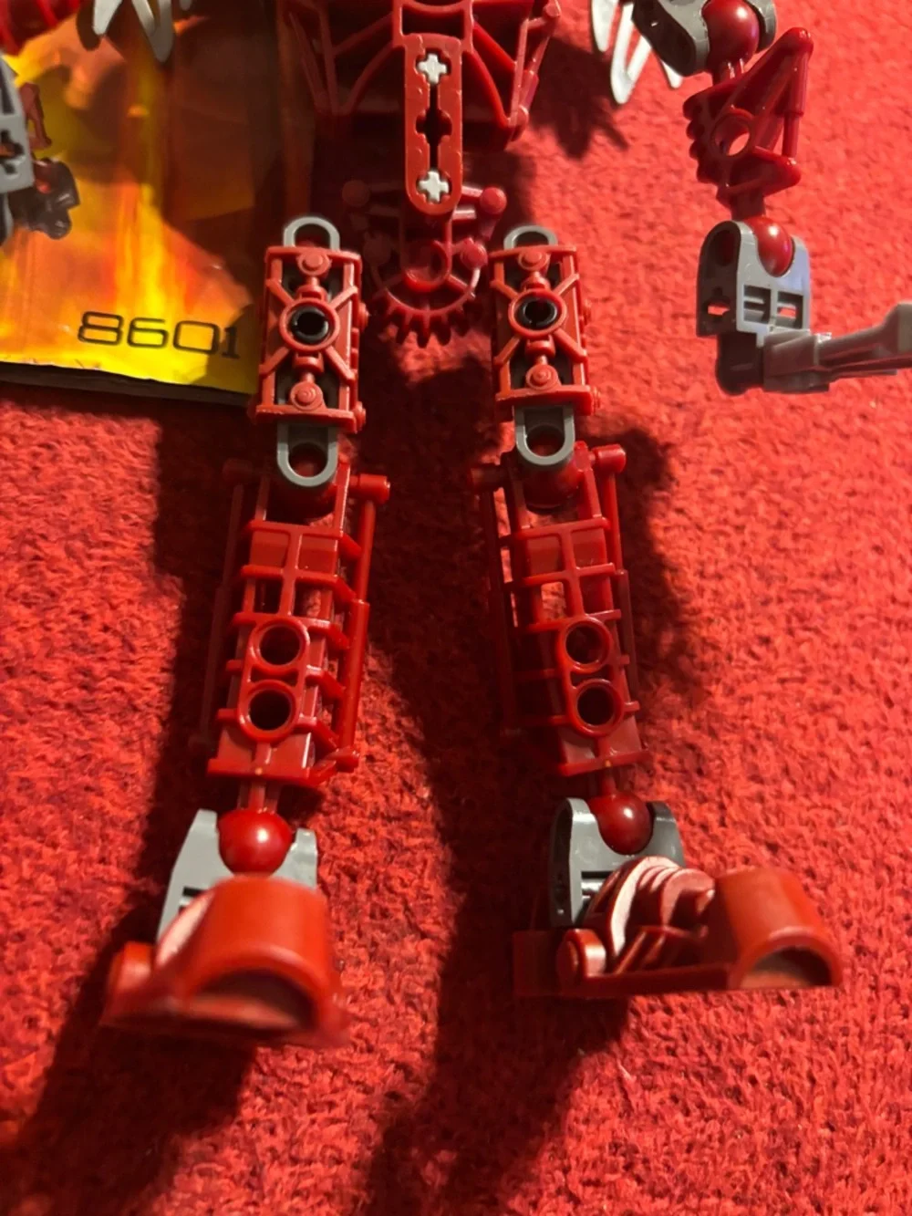Lego Bionicle TOA VAKAMA 8601 Matron red robot . Pre-owned .